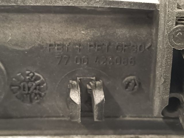 bontott RENAULT CLIO II Bal hátsó Külső Kilincs