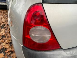 bontott RENAULT CLIO II Bal Hátsó Lámpa