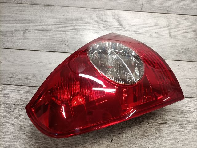 bontott RENAULT CLIO II Bal Hátsó Lámpa