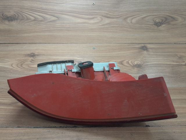 bontott RENAULT CLIO II Bal Hátsó Lámpa