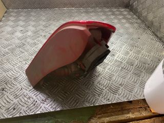 bontott RENAULT CLIO II Bal Hátsó Lámpa