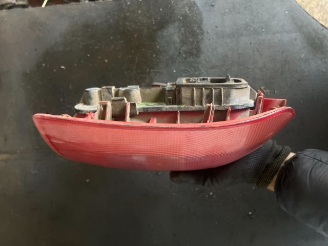 bontott RENAULT CLIO II Bal Hátsó Lámpa