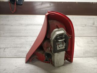 bontott RENAULT CLIO II Bal Hátsó Lámpa