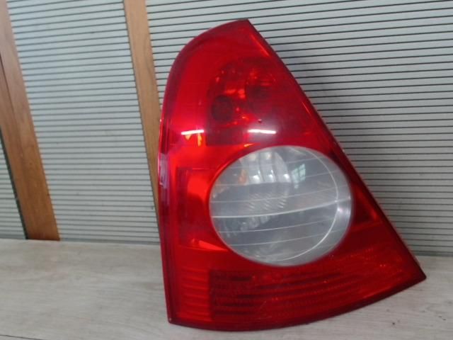 bontott RENAULT CLIO II Bal Hátsó Lámpa