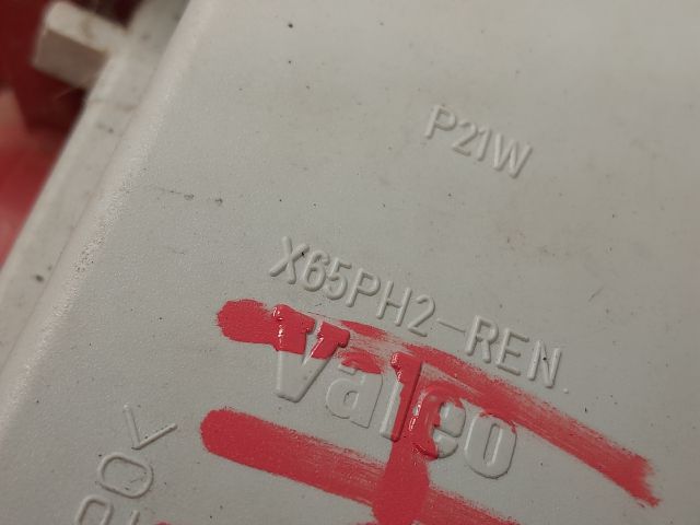 bontott RENAULT CLIO II Bal Hátsó Lámpa