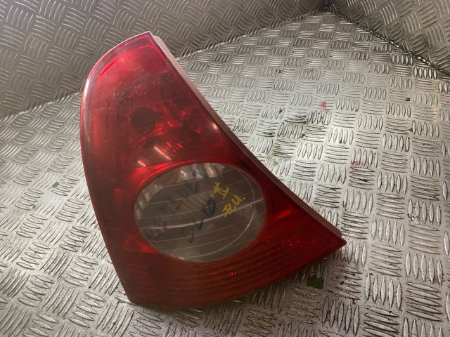 bontott RENAULT CLIO II Bal Hátsó Lámpa