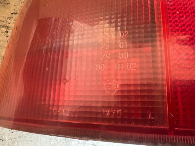 bontott RENAULT CLIO II Bal Hátsó Lámpa