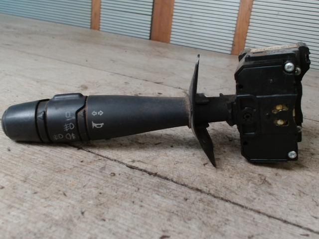 bontott RENAULT CLIO II Bal Kormánykapcsoló Irányjelző