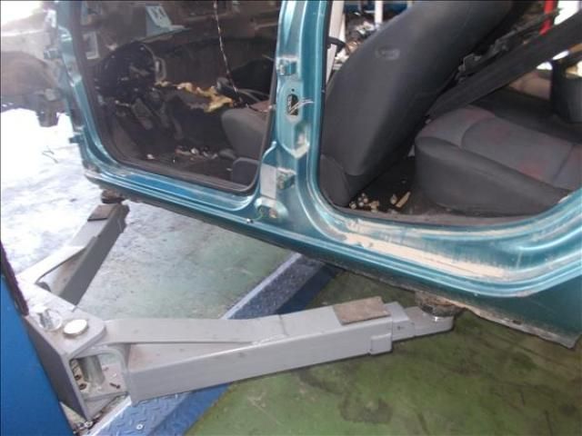 bontott RENAULT CLIO II Bal Küszöb