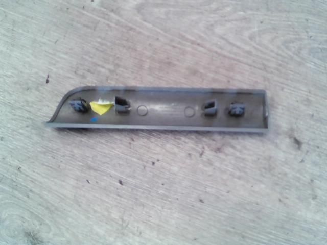 bontott RENAULT CLIO II Bal Műszerfal Díszléc