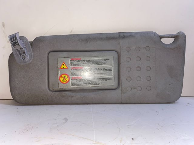 bontott RENAULT CLIO II Bal Napellenző