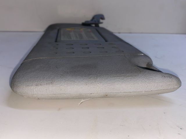 bontott RENAULT CLIO II Bal Napellenző