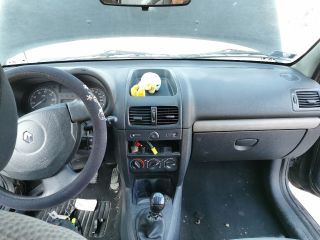 bontott RENAULT CLIO II Bal Napellenző