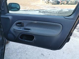 bontott RENAULT CLIO II Bal Napellenző