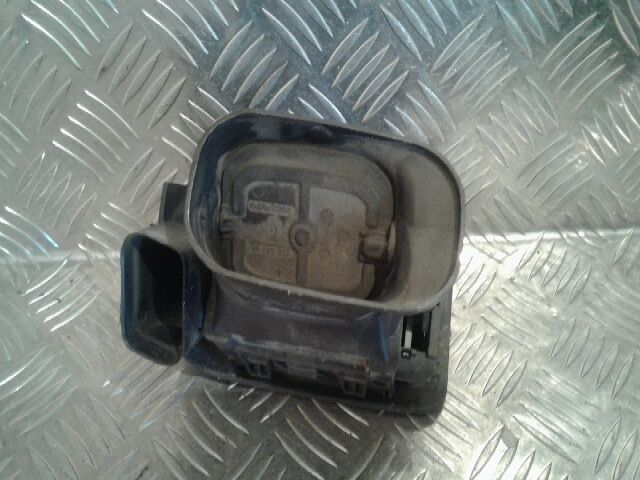 bontott RENAULT CLIO II Bal Szellőző