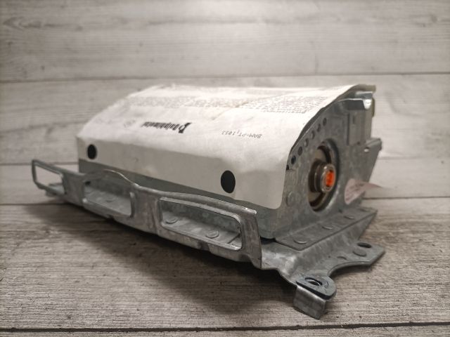 bontott RENAULT CLIO II Bal Térdlégzsák