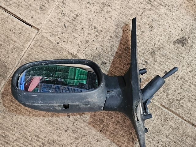 bontott RENAULT CLIO II Bal Visszapillantó Tükör (Mechanikus)