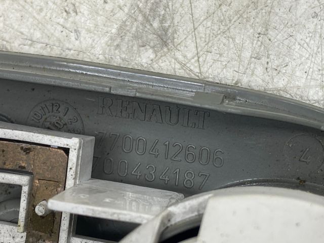 bontott RENAULT CLIO II Beltér Világítás Első