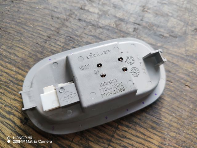 bontott RENAULT CLIO II Beltér Világítás Első