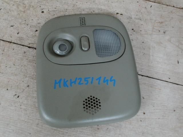 bontott RENAULT CLIO II Beltér Világítás Első