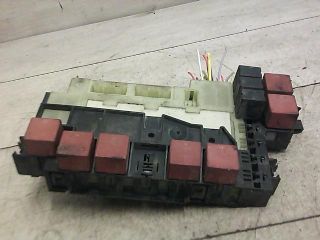 bontott RENAULT CLIO II Biztosítéktábla Utastér