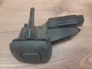 bontott RENAULT CLIO II Csomagtér Nyitó Kar / Gomb