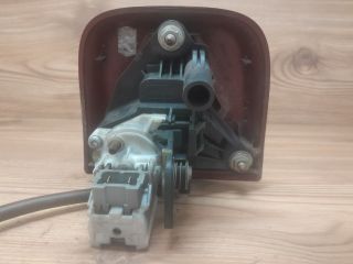 bontott RENAULT CLIO II Csomagtér Nyitó Kar / Gomb