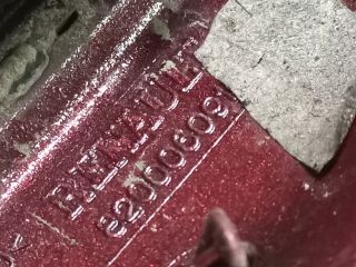 bontott RENAULT CLIO II Csomagtér Nyitó Kar / Gomb