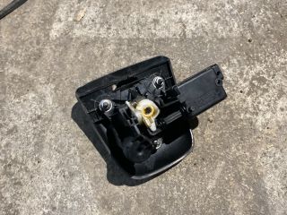 bontott RENAULT CLIO II Csomagtér Nyitó Kar / Gomb