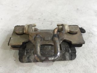 bontott RENAULT CLIO II Csomagtérajtó Ajtóbehúzó