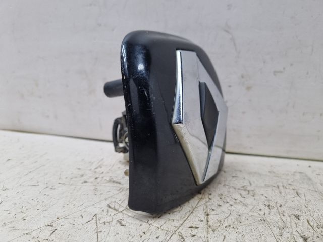 bontott RENAULT CLIO II Csomagtérajtó Kilincs