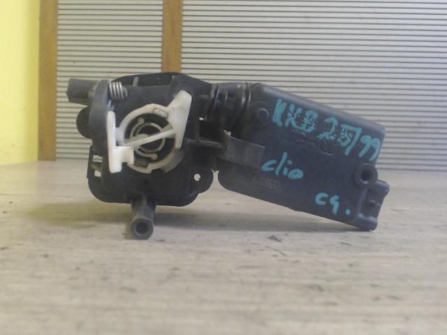 bontott RENAULT CLIO II Csomagtérajtó Kilincs