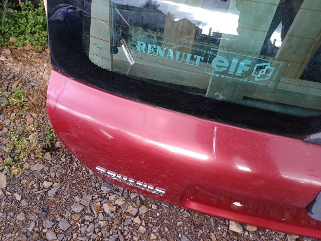 bontott RENAULT CLIO II Csomagtérajtó (Részeivel)