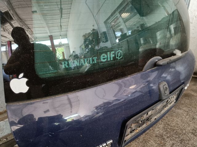 bontott RENAULT CLIO II Csomagtérajtó (Részeivel)