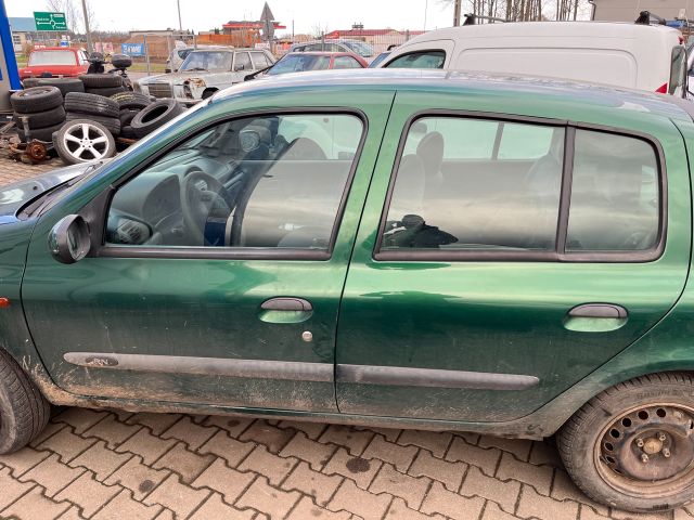 bontott RENAULT CLIO II Csomagtérajtó (Részeivel)