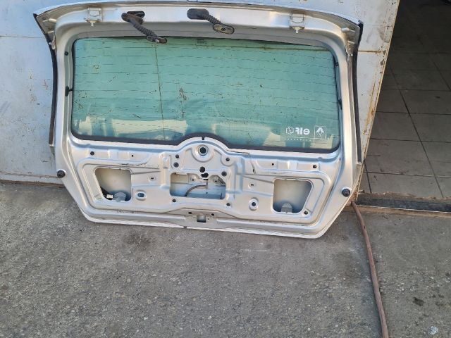 bontott RENAULT CLIO II Csomagtérajtó (Üres lemez)