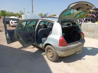 bontott RENAULT CLIO II Csomagtérajtó (Üres lemez)