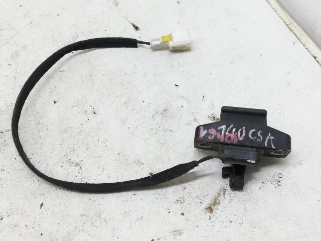 bontott RENAULT CLIO II Csomagtérajtó Ütköző