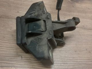 bontott RENAULT CLIO II Csomagtérajtó Zárszerkezet