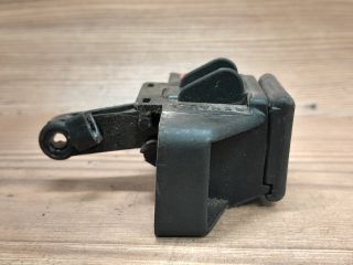 bontott RENAULT CLIO II Csomagtérajtó Zárszerkezet