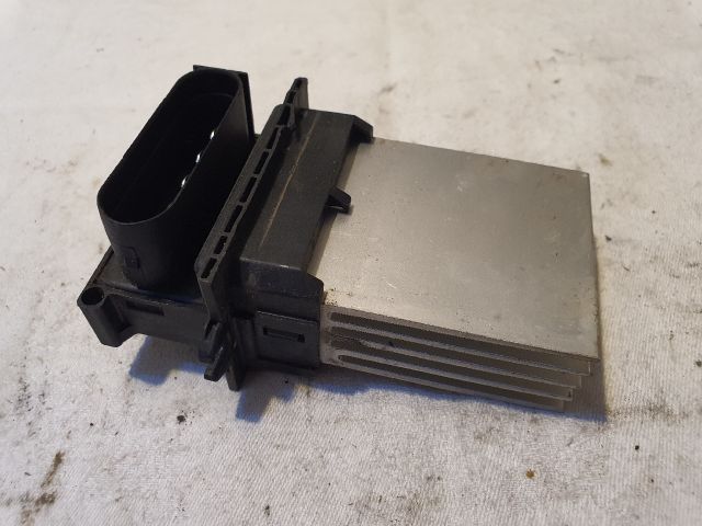 bontott RENAULT CLIO II Előtét Ellenállás Fűtőmotor