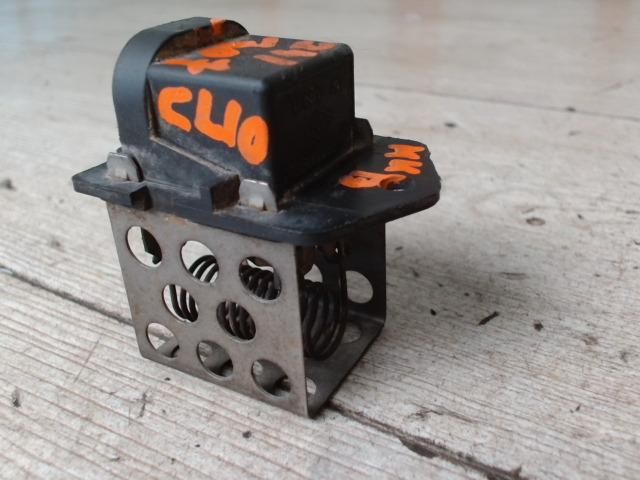 bontott RENAULT CLIO II Előtét Ellenállás Hűtőventilátor