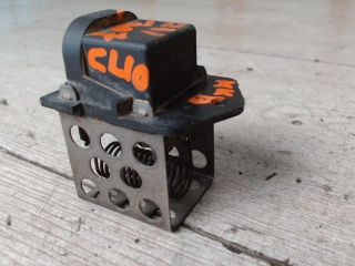 bontott RENAULT CLIO II Előtét Ellenállás Hűtőventilátor