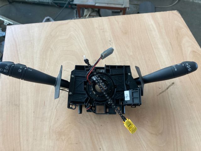 bontott RENAULT CLIO II Első Ablakmosó Kapcsoló