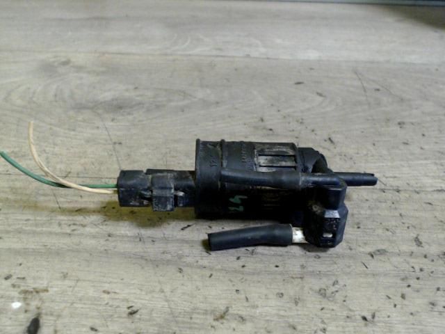 bontott RENAULT CLIO II Első Ablakmosó Szivattyú