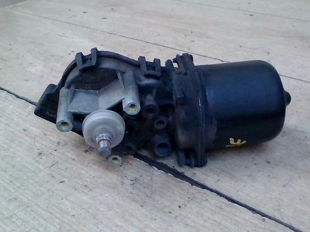 bontott RENAULT CLIO II Első Ablaktörlő Motor