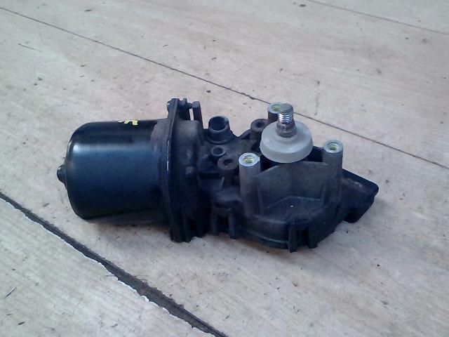 bontott RENAULT CLIO II Első Ablaktörlő Motor