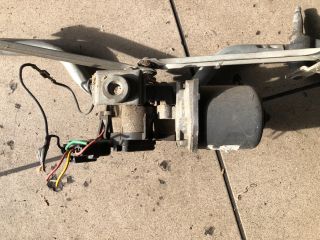 bontott RENAULT CLIO II Első Ablaktörlő Szerkezet Motorral