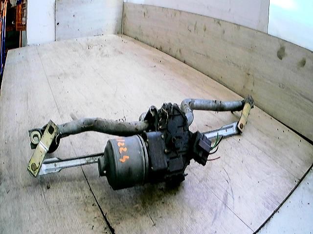 bontott RENAULT CLIO II Első Ablaktörlő Szerkezet Motorral