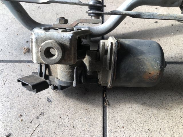 bontott RENAULT CLIO II Első Ablaktörlő Szerkezet Motorral